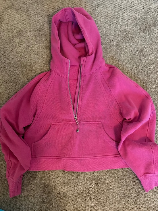 Lululemon Scuba in Sonic Pink - Picture 1 of 5